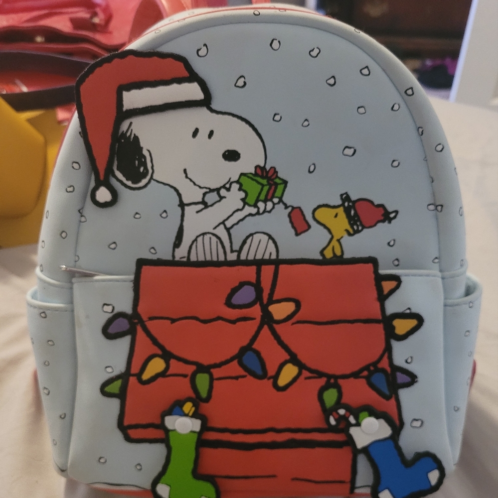 Loungefly snoopy mini backpack